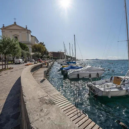 Liselote 度假居 *